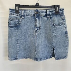 Luvamia Denim Skort Women's Size M